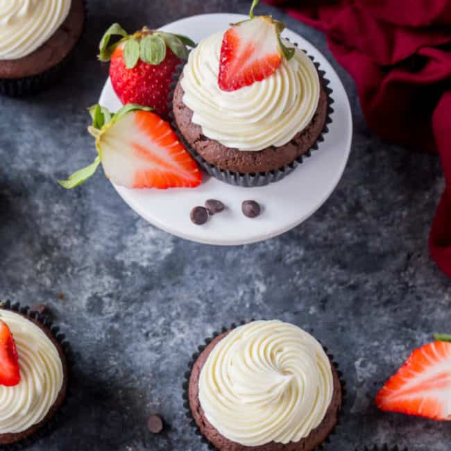 keto red velvet cake